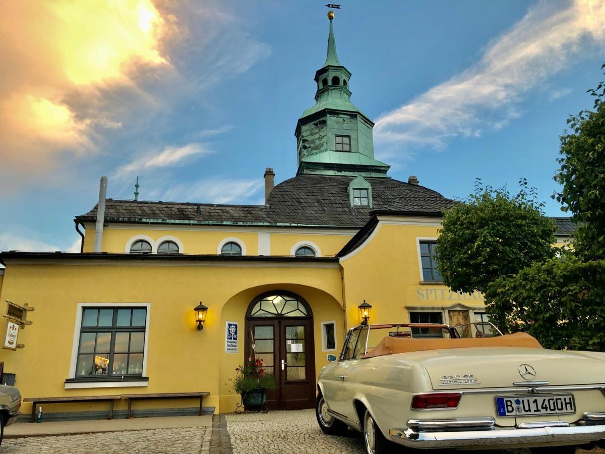 Spitzhaus Hotell Radebeul Exteriör bild
